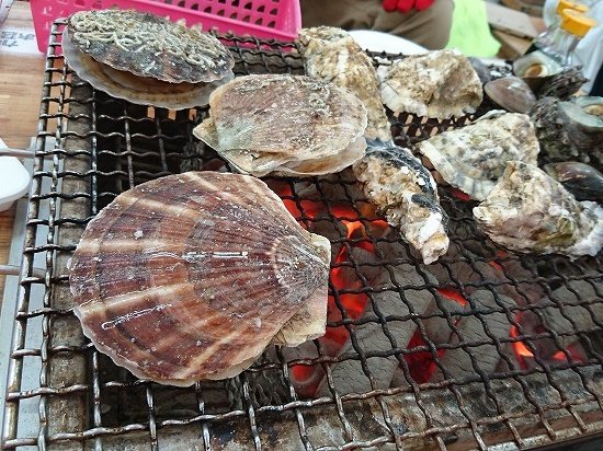 福岡県糸島市の牡蠣ハウス マルハチ
